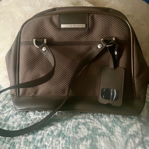 Samsonite Overnight/Laptop Milan Mocha Organizer Tote Bag - Picture 1 of 16